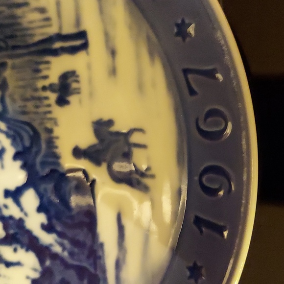 Royal Copenhagen Denmark plate - Picture 2 of 5